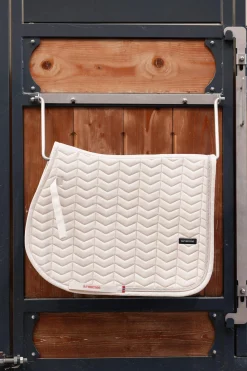 Best B Vertigo Empowerment Jumping Saddle Pad Pony Saddle Pads|All Purpose & Jumping Saddle Pads