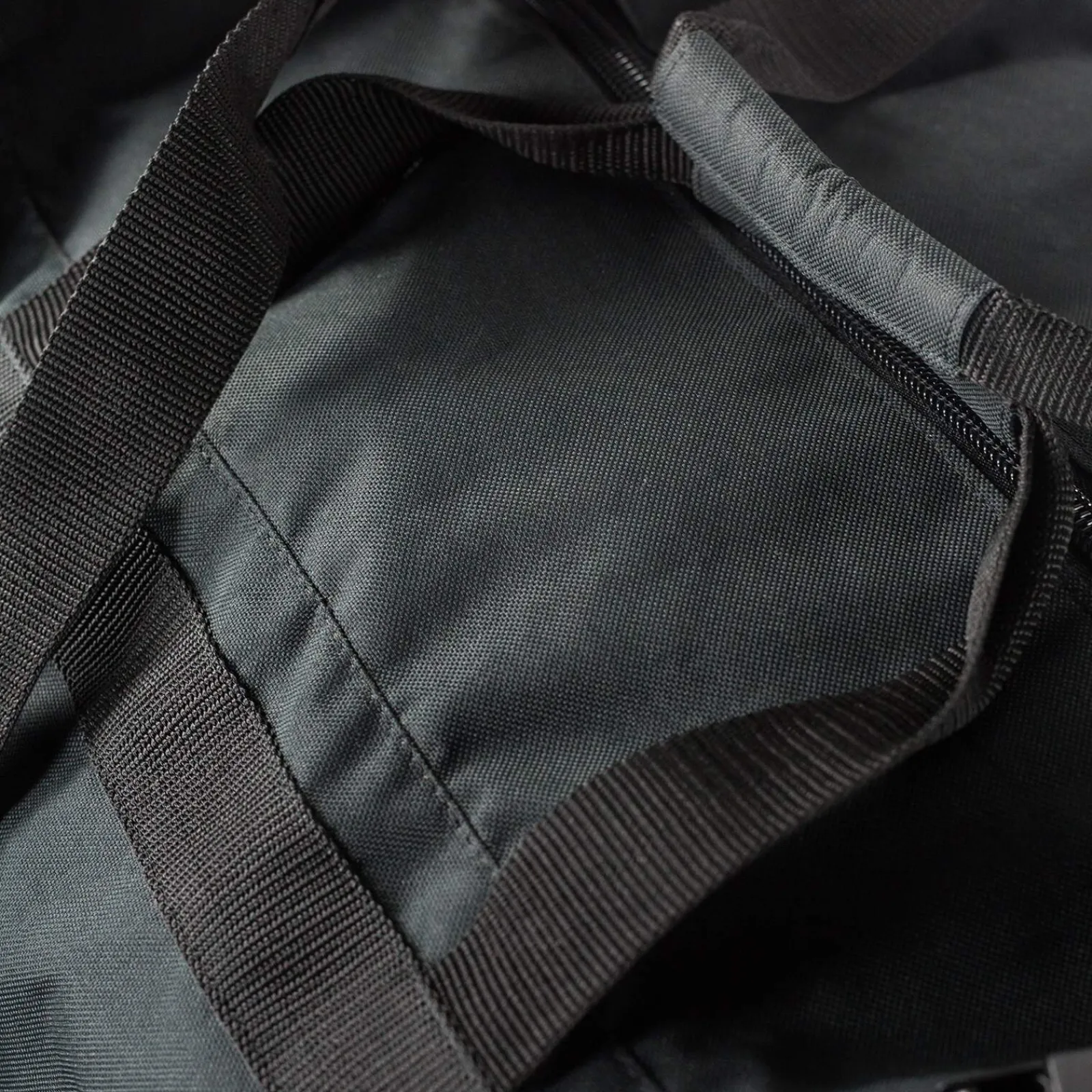 Outlet Pro Jockey Bag Driver