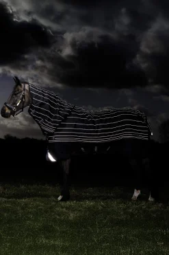 New Amigo Bravo 12 Reflectech Plus Turnout Rug With Detachable Neck, 250g Medium & Heavyweight Turnout Rugs