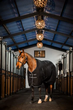 Clearance Rambo Stable Rug, 400g Stable Rugs & Liners