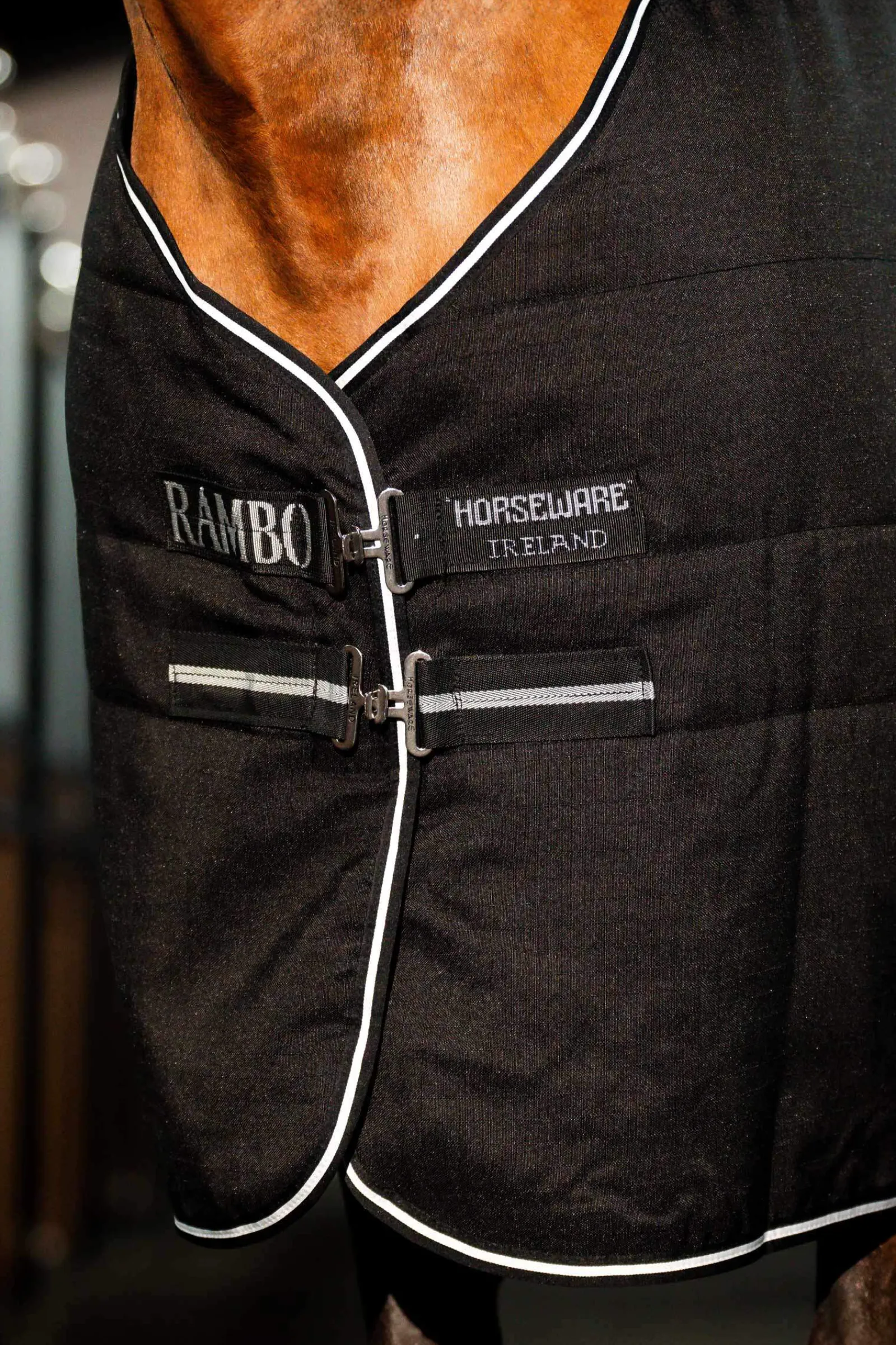 Clearance Rambo Stable Rug, 400g Stable Rugs & Liners
