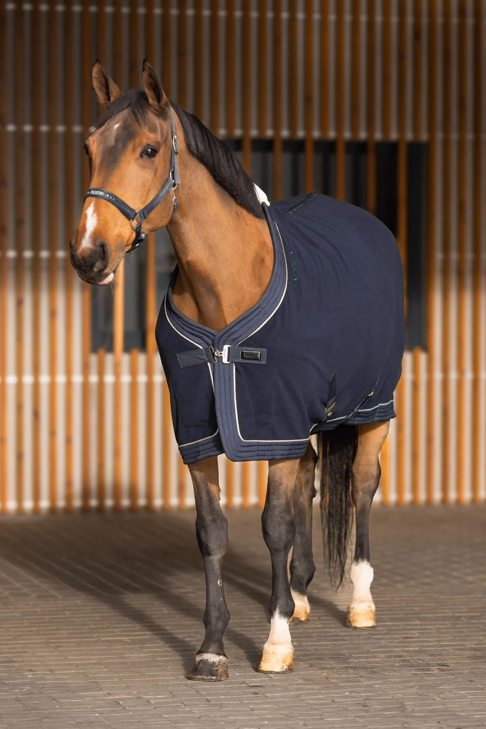 Hot Urban Vitality Fleece Cooler Fleece Horse Rugs & Cooler Rugs