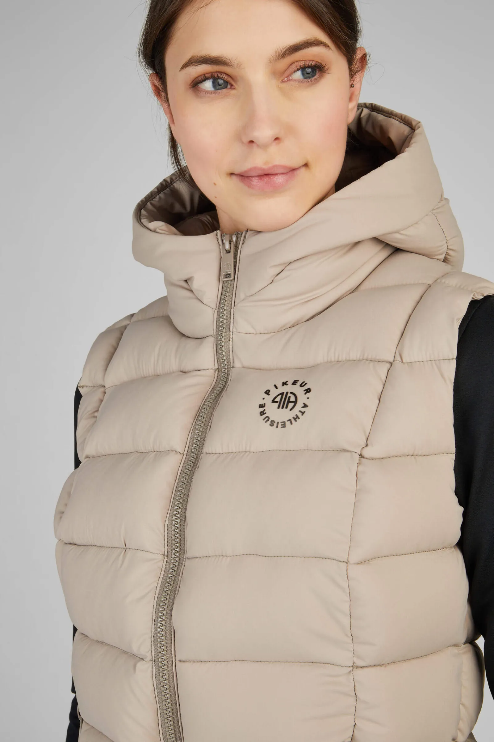 Best Athleisure Quilt-Vest Women Coats & Jackets